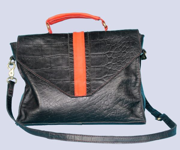 .Linu Ladies Hand Bag.